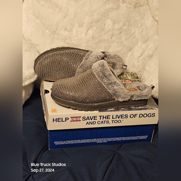 Bobs from Skechers Dream Ninja Slippers  Charcoal Size 9 Sparkles Nwt - Picture 11 of 13